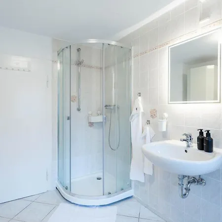 Moderne Ferienwohnung Mit Festungsblick Im Zentrum Königstein Exterior foto